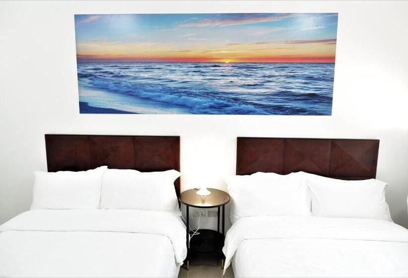 اتاق لوکس با بالکن, Mall Of Asia Shore Dynastel Staycation