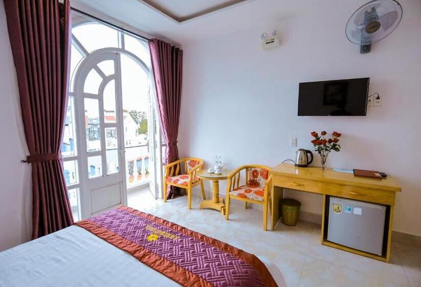 اتاق لوکس خانوادگی, Memory Hotel Da Lat