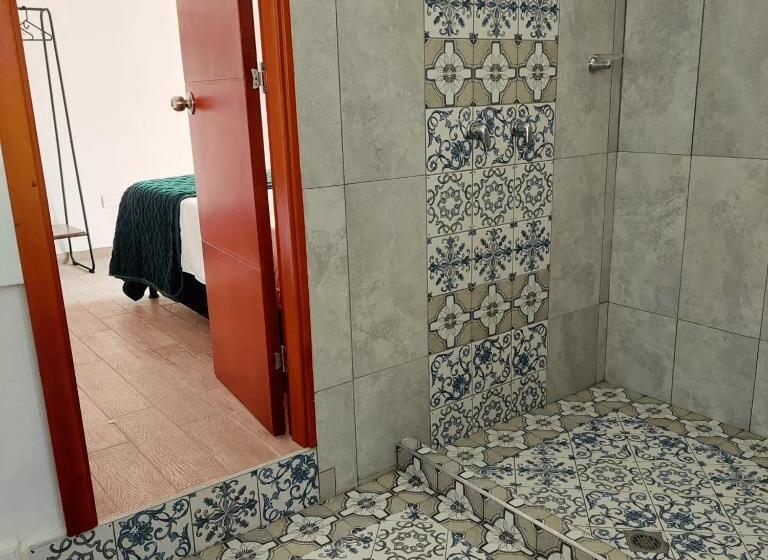 غرفة قياسية ثلاثية مزودة بشرفة, Casa Helena