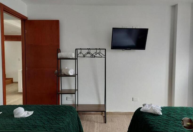 غرفة قياسية ثلاثية مزودة بشرفة, Casa Helena