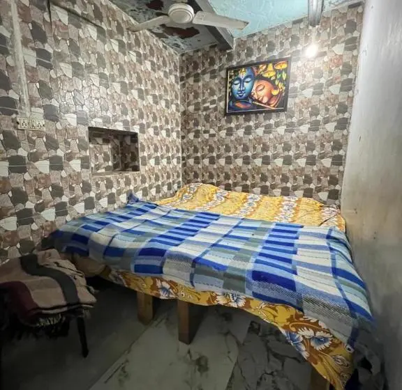 Economy-huone, Shyam Sadan Guest House