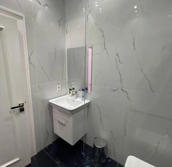 اتاق اکونومی, Tashkent Hotel Parvoz