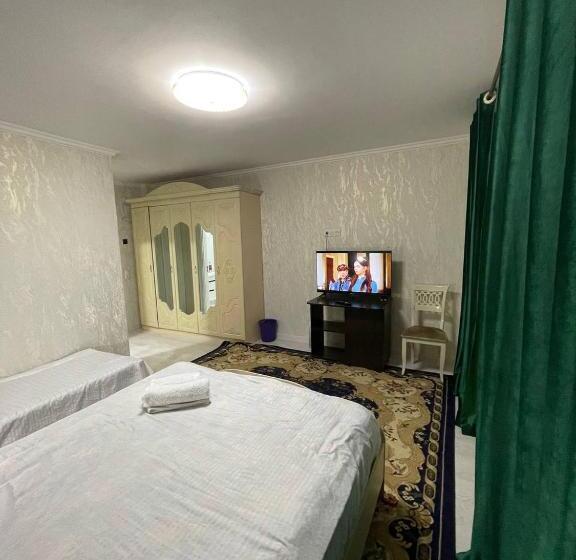 اتاق خانوادگی, Tashkent Hotel Parvoz