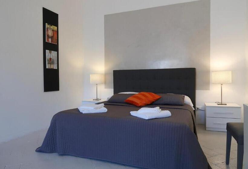 اتاق استاندارد سه نفره, Locanda Della Musica