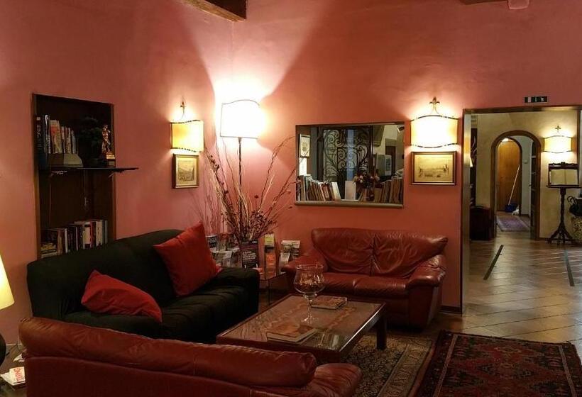 اتاق استاندارد سه نفره, Locanda Della Musica