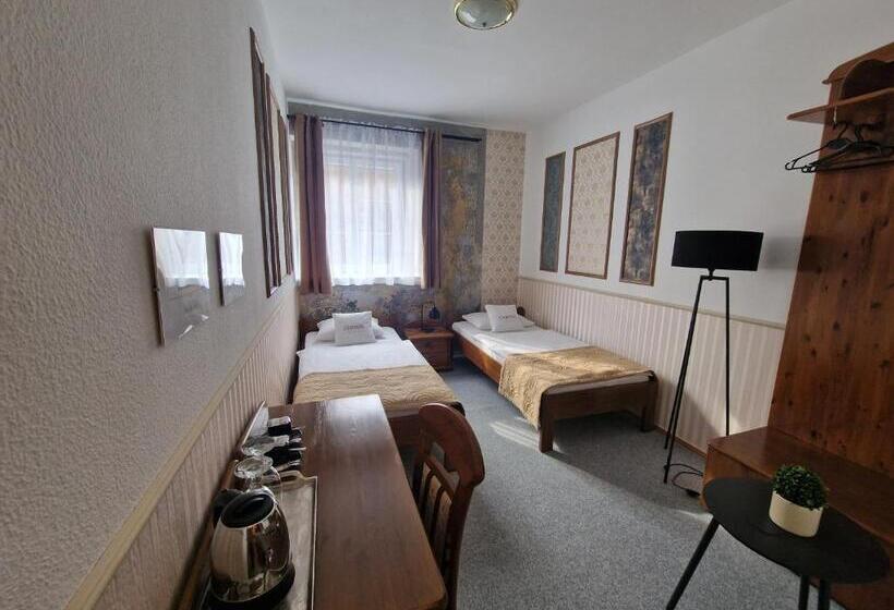 ガーデンビュースーペリアールーム, Cieszyński Stare Miasto Suites