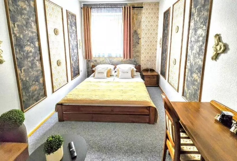 Superior Room King Size Bed, Cieszyński Stare Miasto Suites