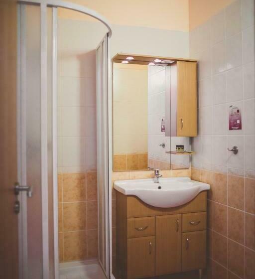 חדר סטנדרט, Fordan Hotel Pécs