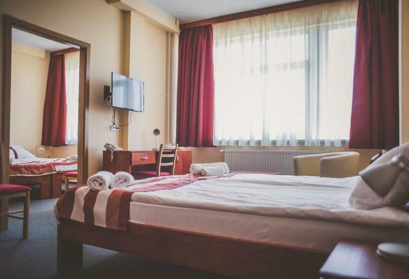 Номер Стандарт, Fordan Hotel Pécs