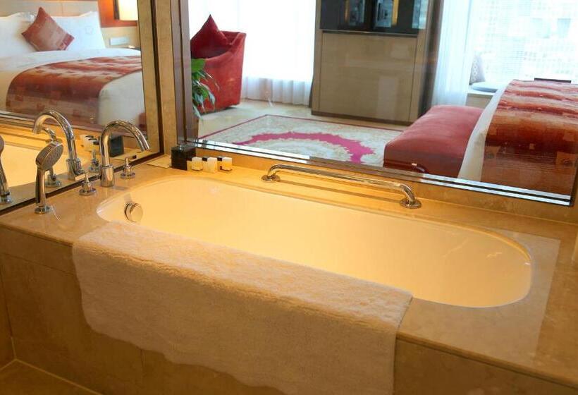 Номер Deluxe Кровать Кинг Вид на Город, Grand Metropark Hotel Beijing