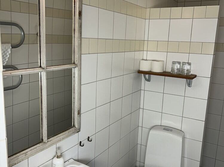 スタンダードルーム, Halmstad Gårdshotell