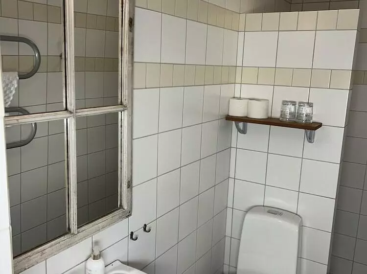 スタンダードルーム, Halmstad Gårdshotell