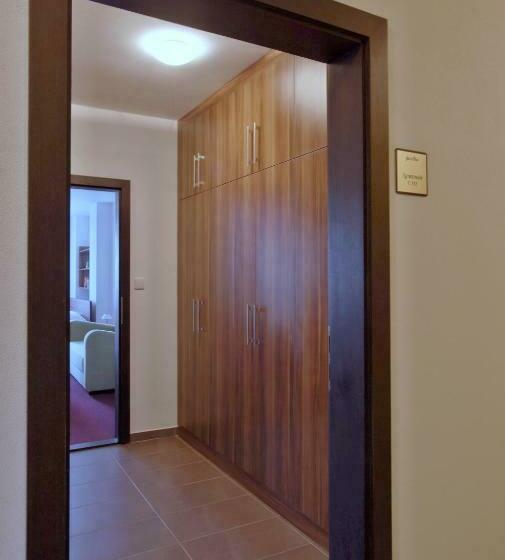 إستوديو قياسى, Apartmanovy Dom Familia Smokovec