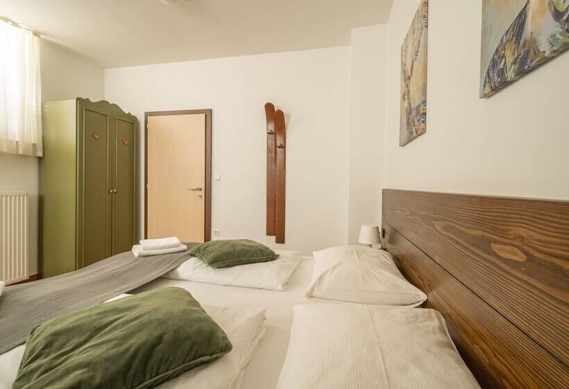 3 Bedroom Duplex Apartment, Berghi Hotel And Apartments