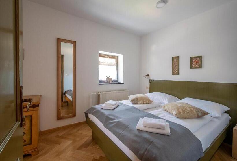 اتاق استاندارد, Berghi Hotel And Apartments