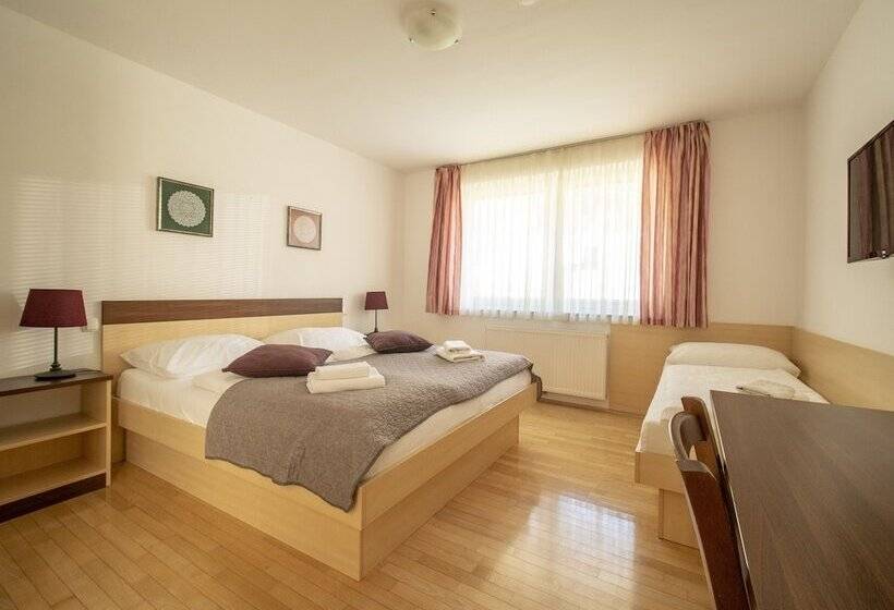 3 Bedroom Duplex Apartment, Berghi Hotel And Apartments