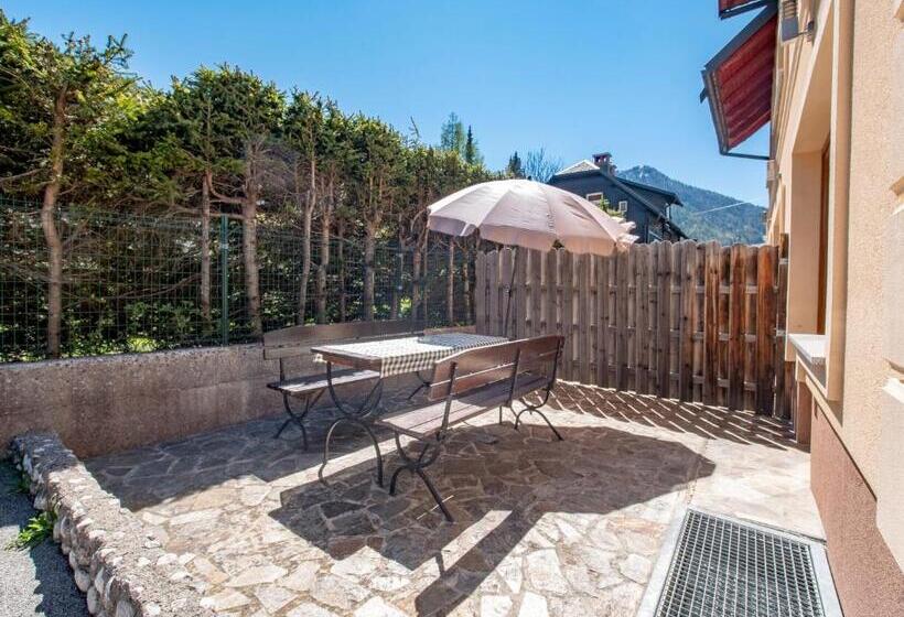 3 Bedroom Duplex Apartment, Berghi Hotel And Apartments