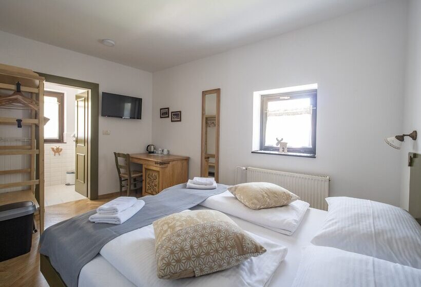 اتاق استاندارد, Berghi Hotel And Apartments