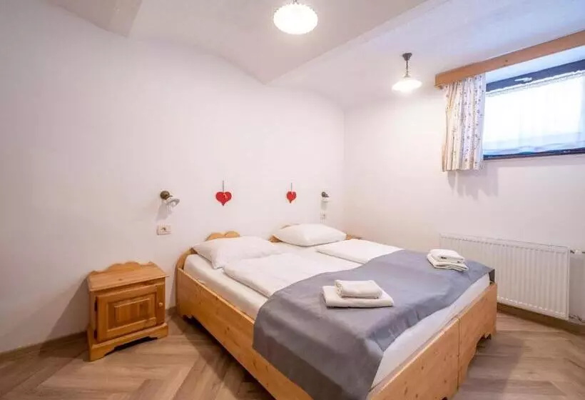 آپارتمان 2 خوابه, Berghi Hotel And Apartments