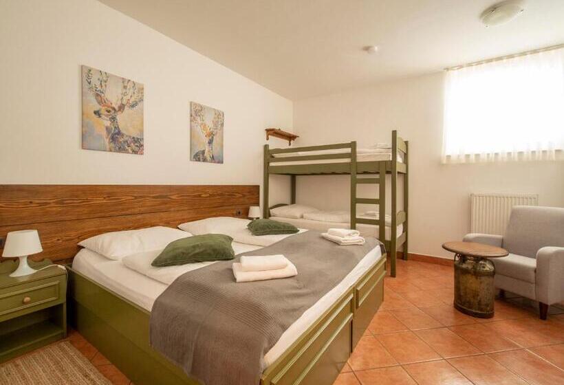 3 Bedroom Duplex Apartment, Berghi Hotel And Apartments