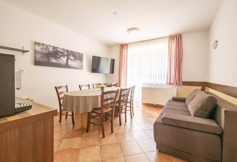 3 Bedroom Duplex Apartment, Berghi Hotel And Apartments