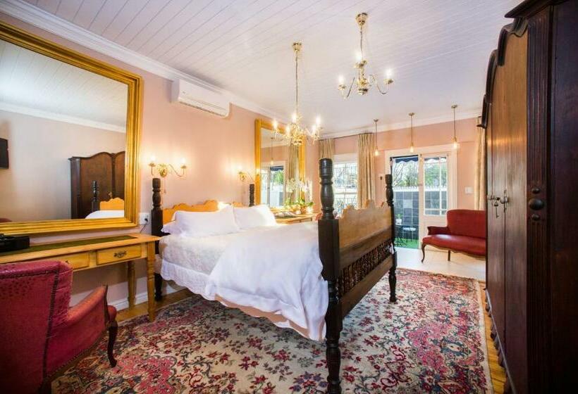 高级大房间, Batavia Boutique