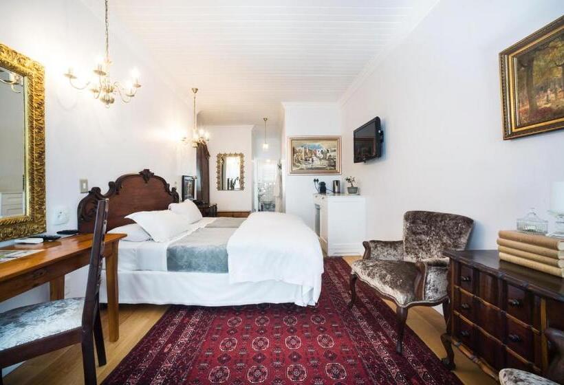 标准间, Batavia Boutique