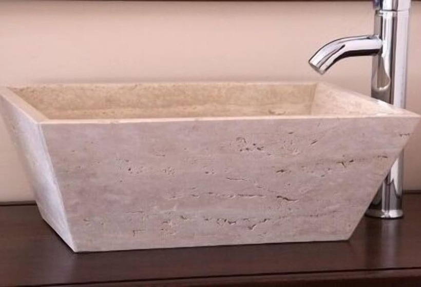 اتاق سوپریور, Beltran