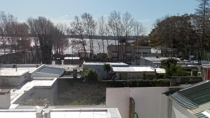 اتاق سوپریور سه تخته, Beltran