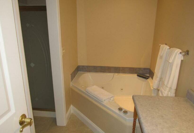 스위트 킹사이즈 침대, Castle Creek Manor