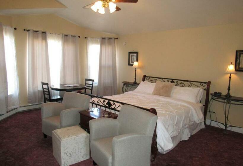 스위트 킹사이즈 침대, Castle Creek Manor