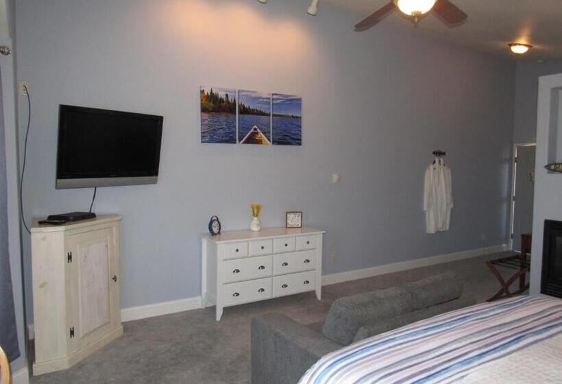 스위트 킹사이즈 침대, Castle Creek Manor