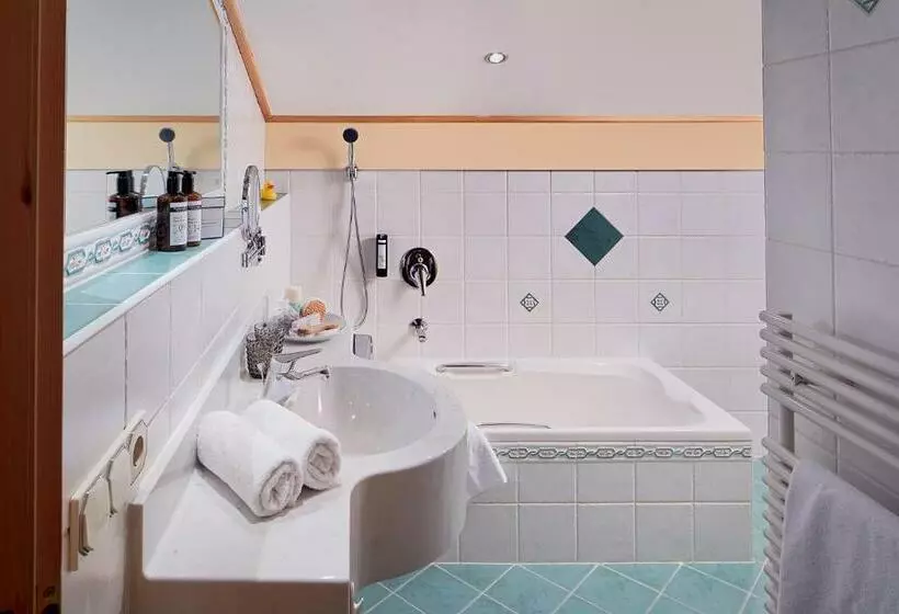 バルコニー付きジュニアスイート, Central   Das Kleine Boutique Hotel Am Achensee