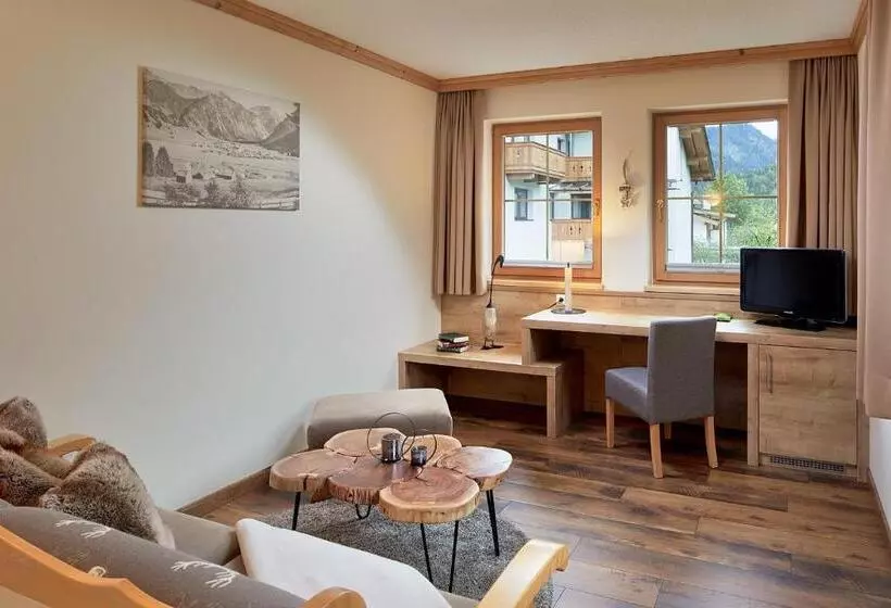 バルコニー付きジュニアスイート, Central   Das Kleine Boutique Hotel Am Achensee