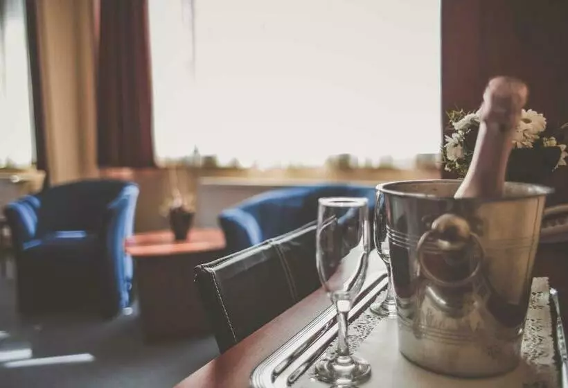 اتاق لوکس خانوادگی, Fordan Hotel Pécs