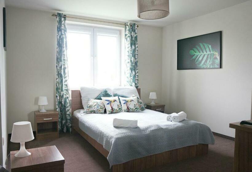 غرفة ديلوكس, Garden Zajazd