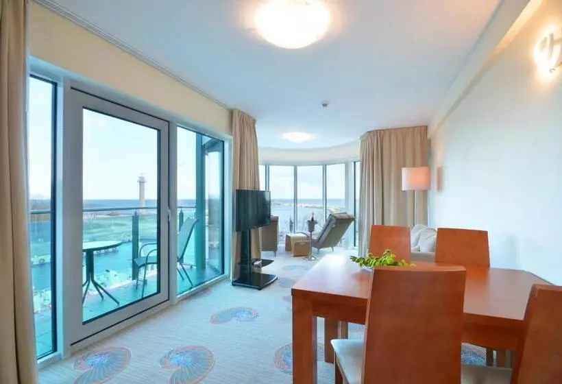 1 Bedroom Deluxe Apartment Sea View, Hanseatic  Adults Only