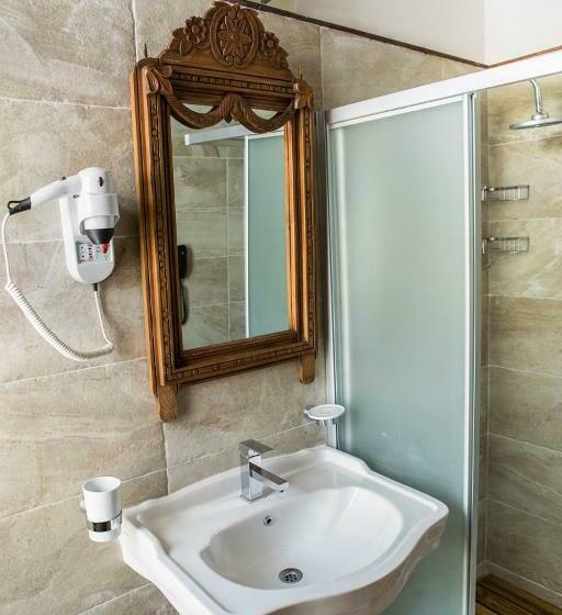 Номер Deluxe, Kyrenia Palace Boutique
