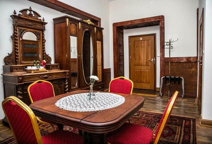 اتاق لوکس, łódzki Pałacyk