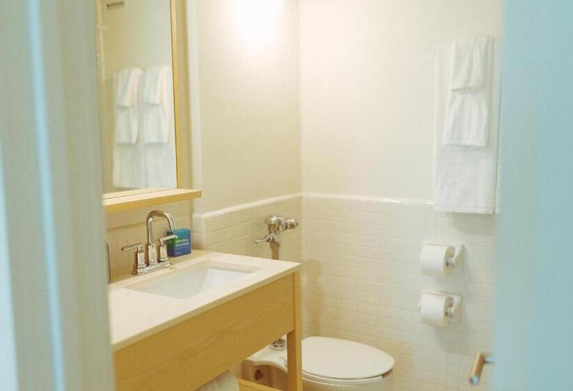 Стандартный Номер Кровать Кинг, Lucine