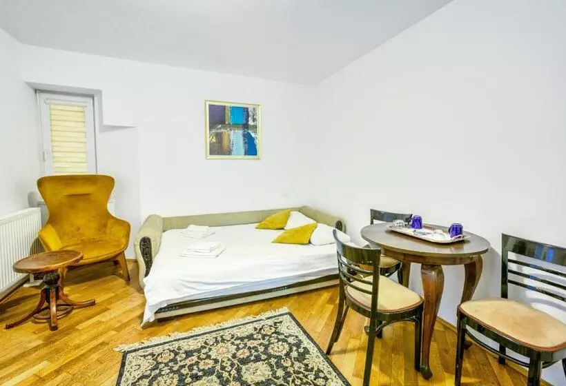 スイート, Residence Central Annapolis