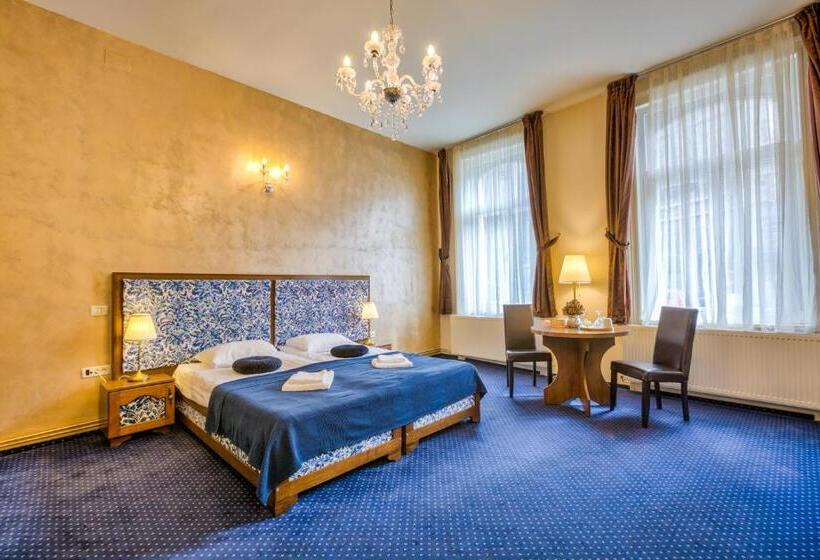 اتاق لوکس با چشم‌انداز, Residence Central Annapolis