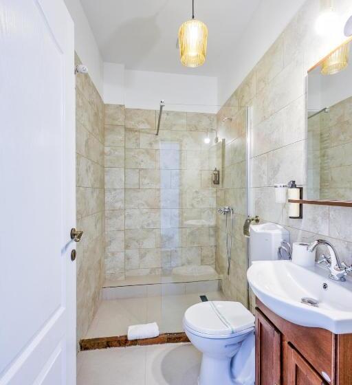 اتاق لوکس با چشم‌انداز, Residence Central Annapolis