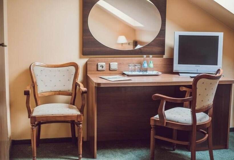 חדר סטנדרט, Stara Poczta