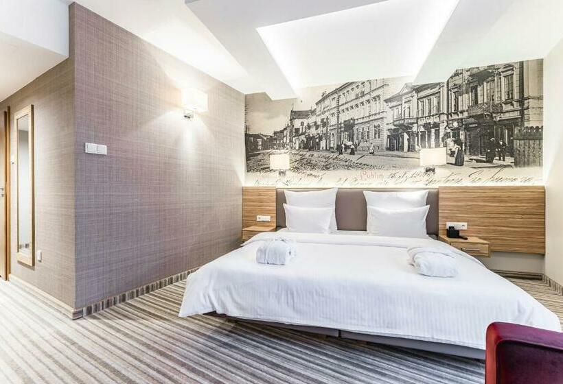 اتاق راحتی, Wieniawski