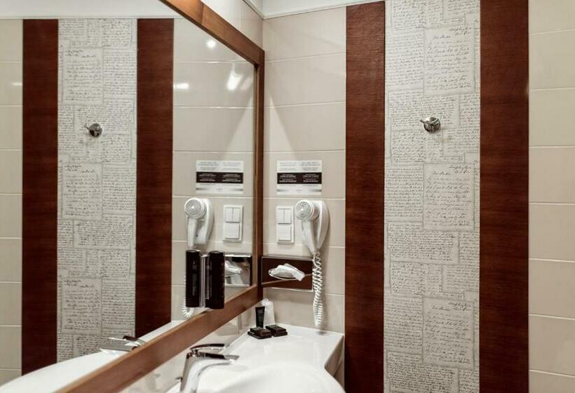 اتاق سوپریور, Wieniawski