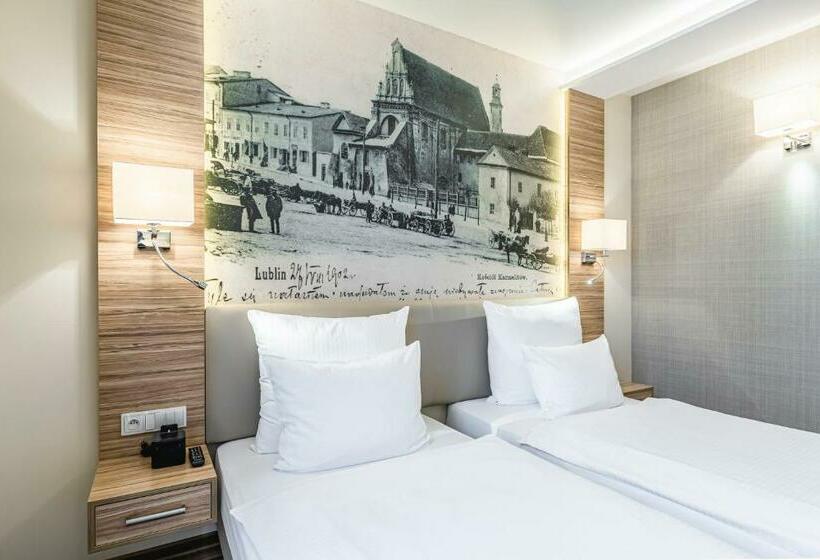 اتاق راحتی, Wieniawski