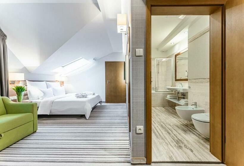 اتاق سوپریور, Wieniawski