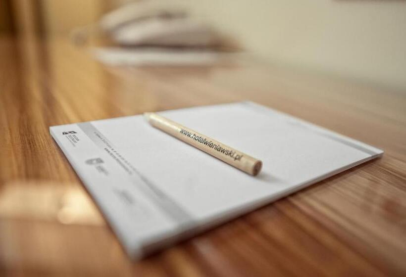 اتاق سوپریور, Wieniawski