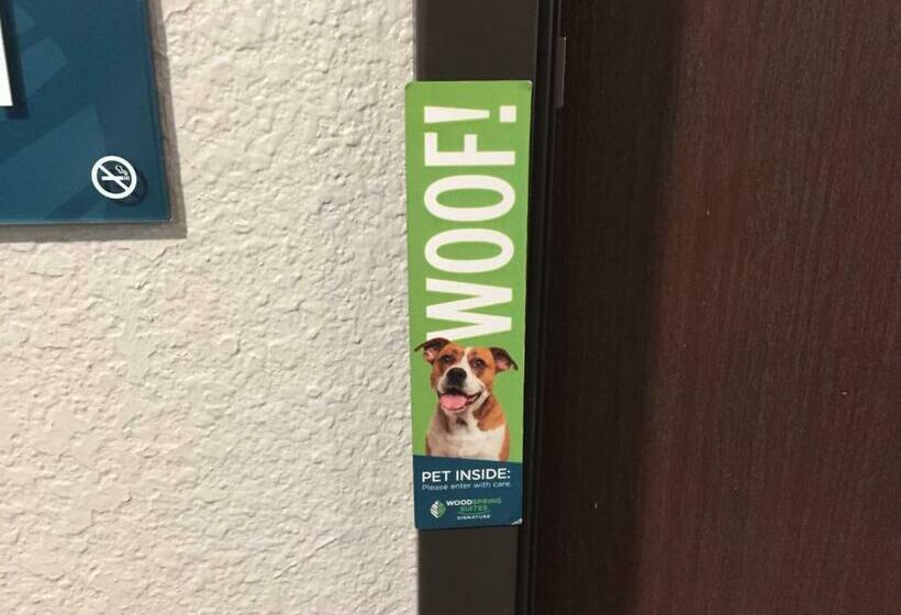 חדר סטנדרט שתי מיטות זוגיות, Woodspring Suites Houston Westchase